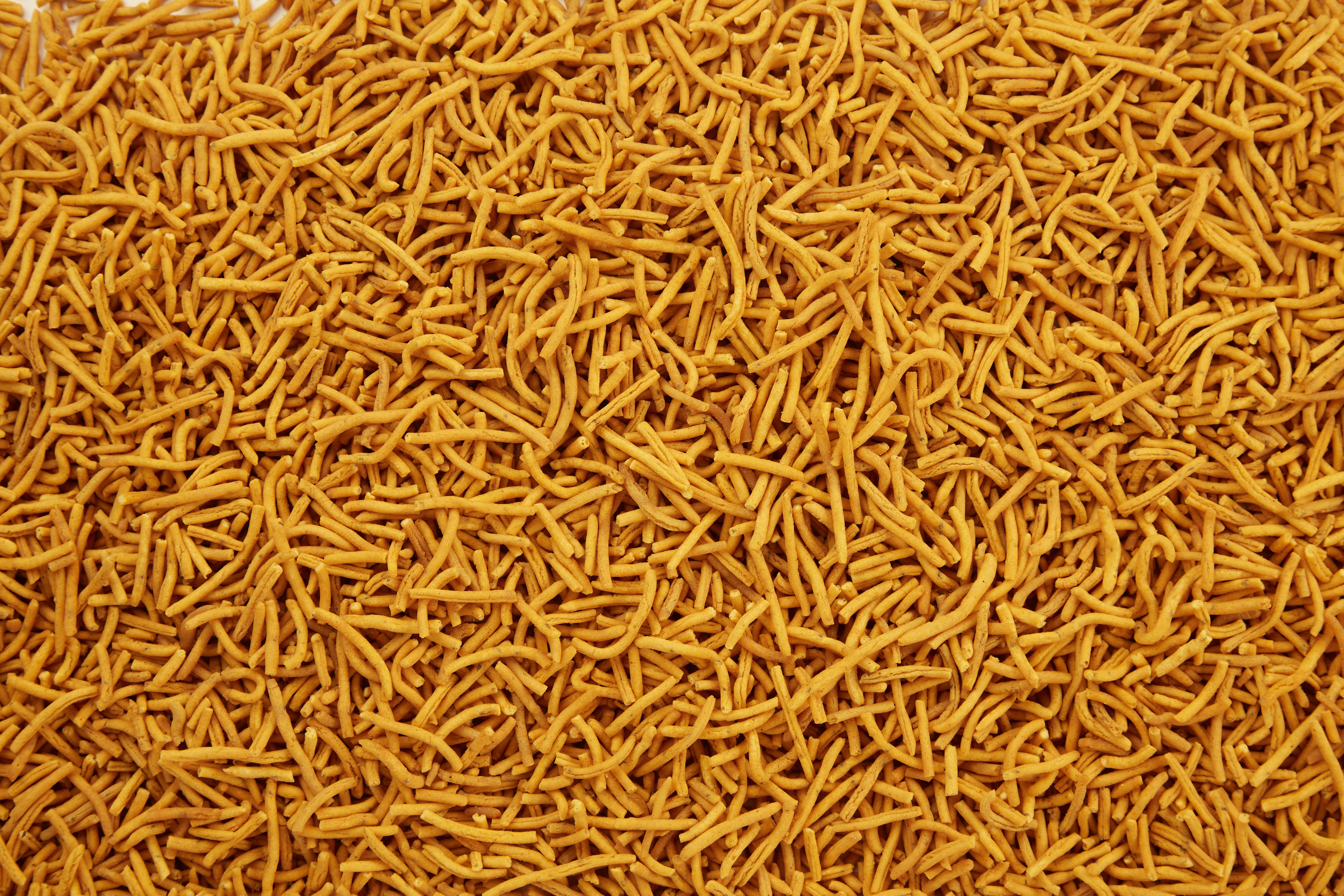 Close-up of spicy Tikha Gathiya highlighting crunchy and bold texture